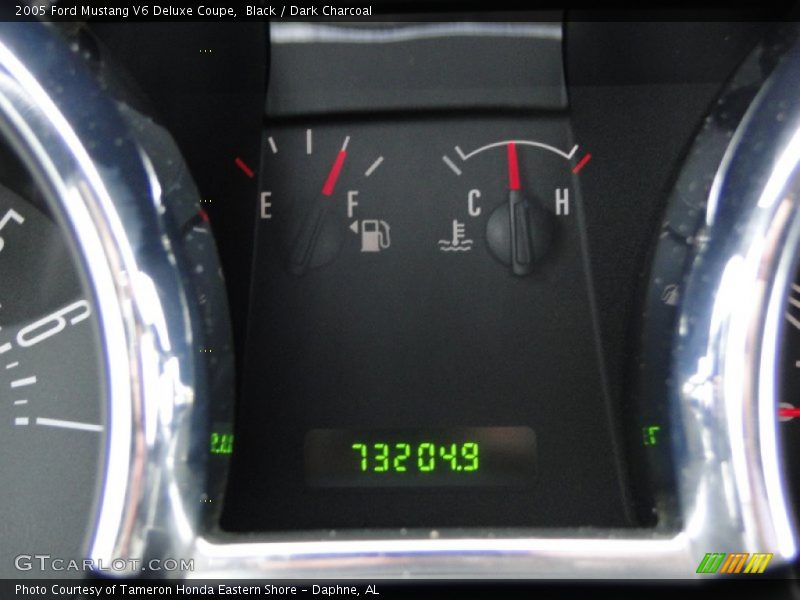 Black / Dark Charcoal 2005 Ford Mustang V6 Deluxe Coupe