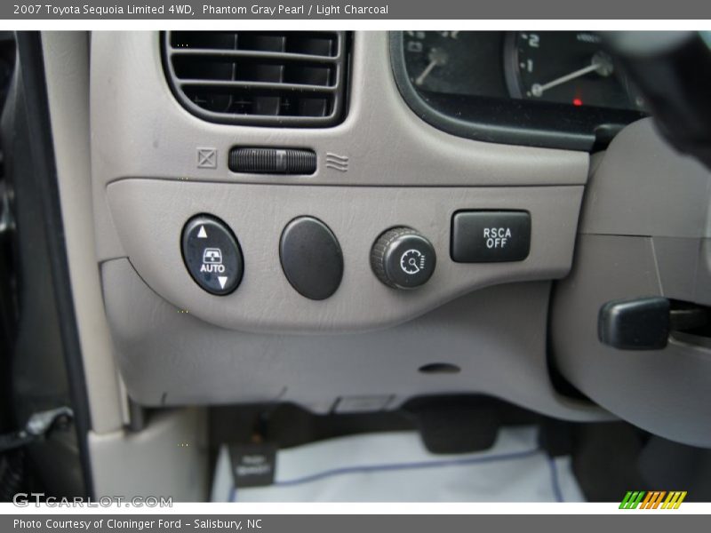 Phantom Gray Pearl / Light Charcoal 2007 Toyota Sequoia Limited 4WD