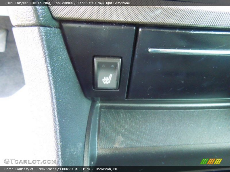 Cool Vanilla / Dark Slate Gray/Light Graystone 2005 Chrysler 300 Touring