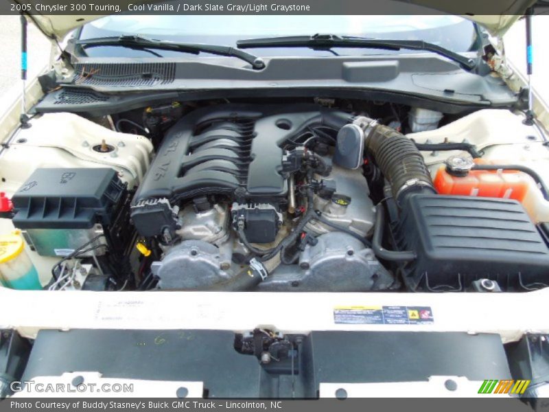 Cool Vanilla / Dark Slate Gray/Light Graystone 2005 Chrysler 300 Touring