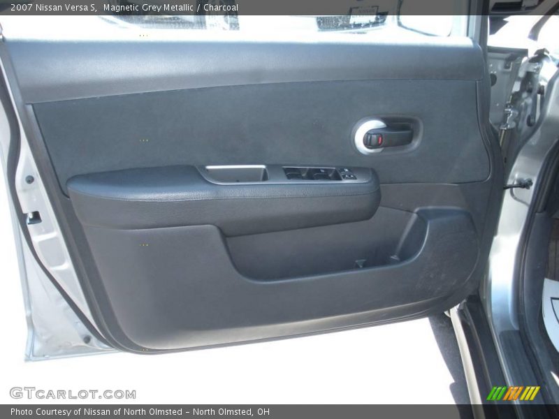Magnetic Grey Metallic / Charcoal 2007 Nissan Versa S