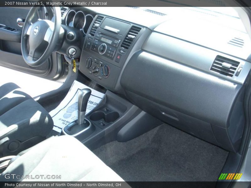 Magnetic Grey Metallic / Charcoal 2007 Nissan Versa S