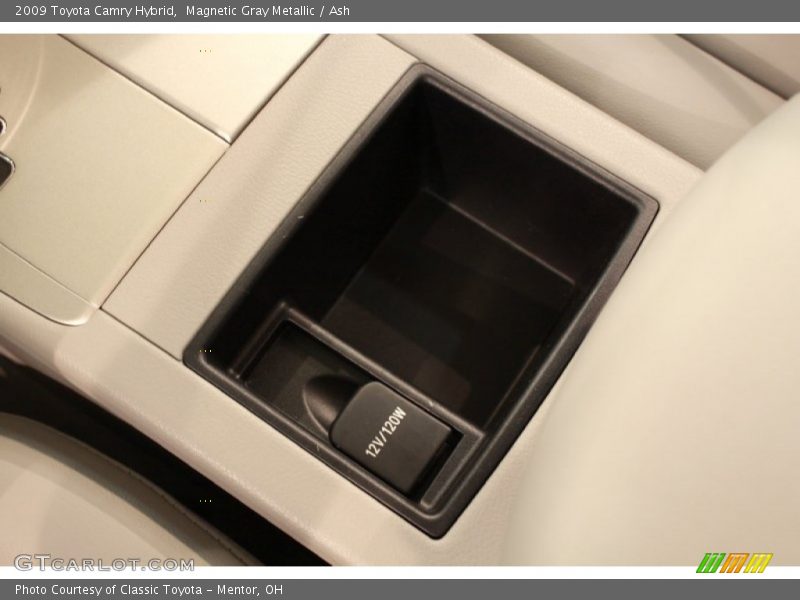 Magnetic Gray Metallic / Ash 2009 Toyota Camry Hybrid
