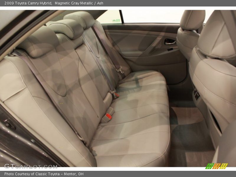 Magnetic Gray Metallic / Ash 2009 Toyota Camry Hybrid