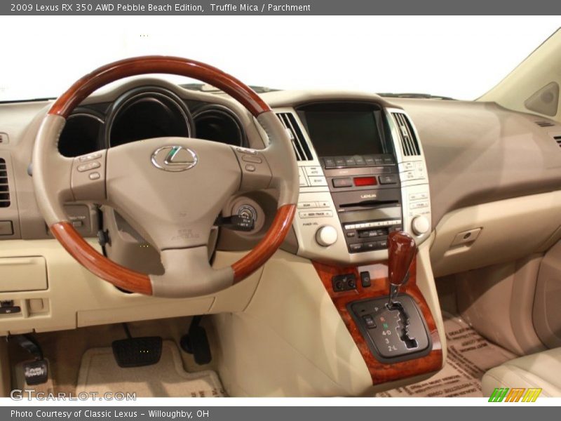 Dashboard of 2009 RX 350 AWD Pebble Beach Edition