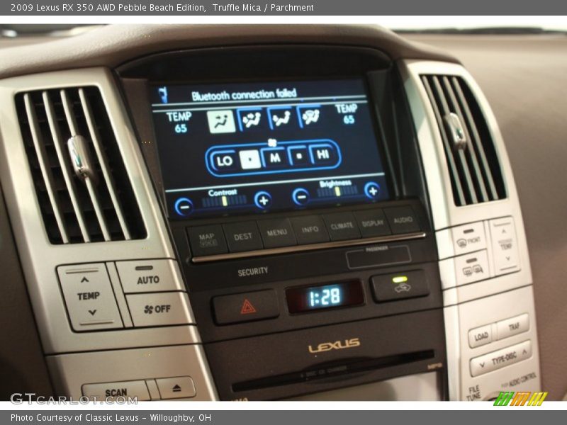 Controls of 2009 RX 350 AWD Pebble Beach Edition