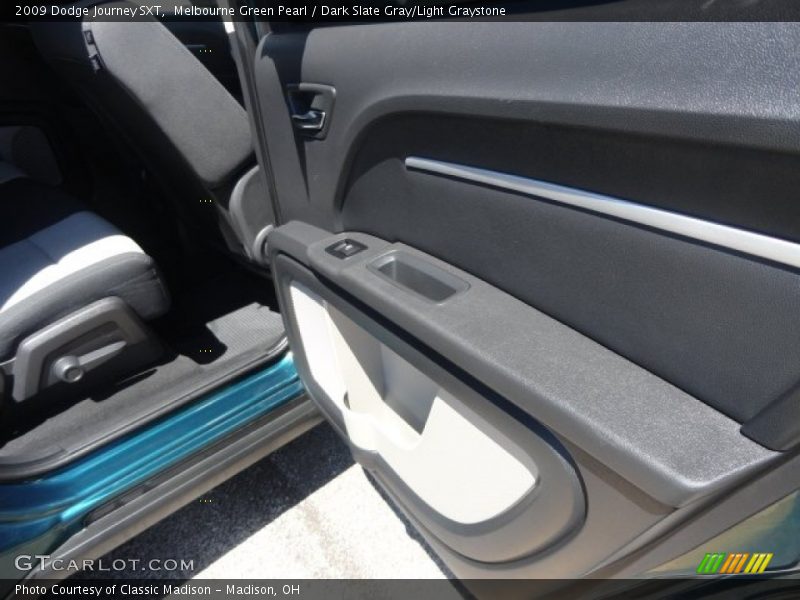 Melbourne Green Pearl / Dark Slate Gray/Light Graystone 2009 Dodge Journey SXT