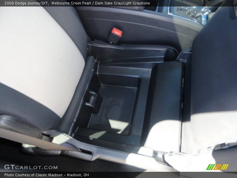Melbourne Green Pearl / Dark Slate Gray/Light Graystone 2009 Dodge Journey SXT