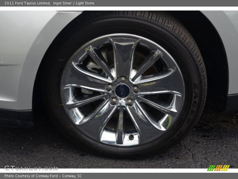  2011 Taurus Limited Wheel
