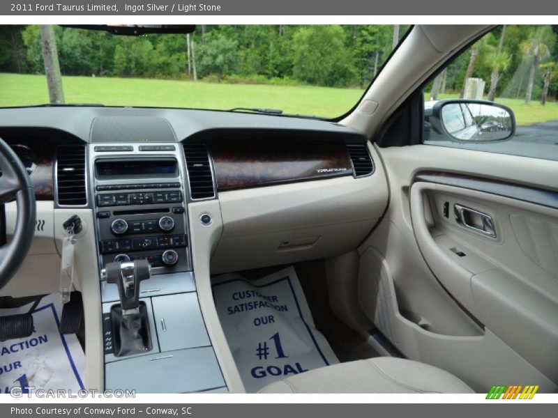 Ingot Silver / Light Stone 2011 Ford Taurus Limited