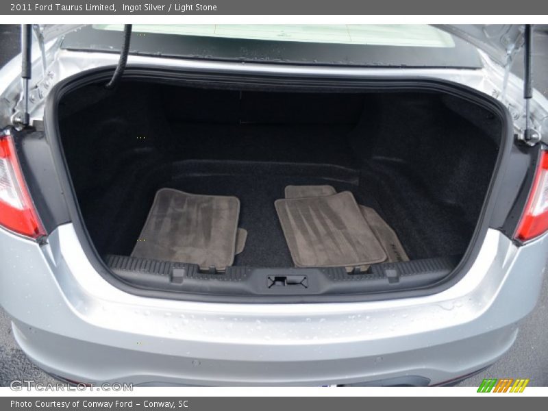 Ingot Silver / Light Stone 2011 Ford Taurus Limited
