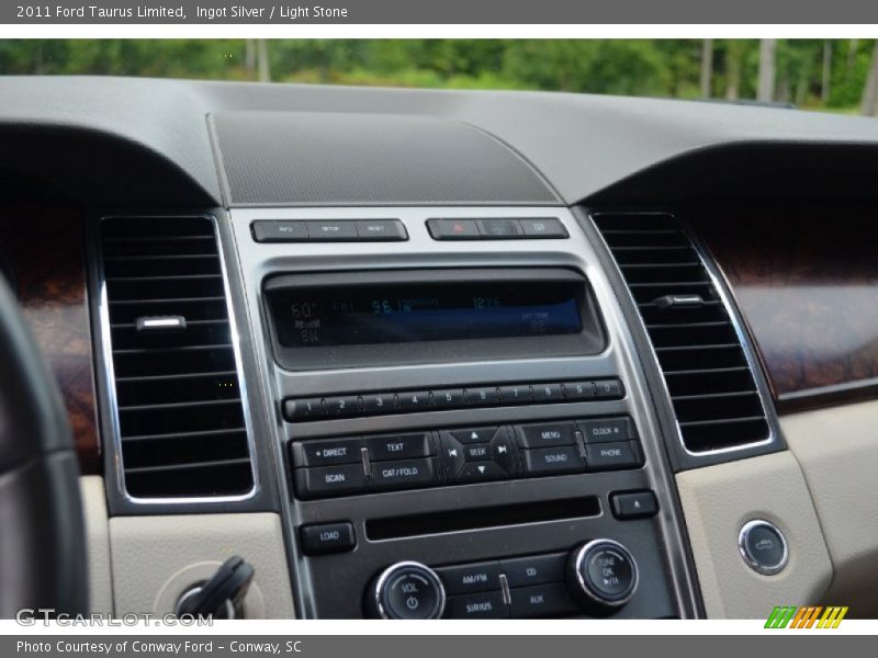 Ingot Silver / Light Stone 2011 Ford Taurus Limited