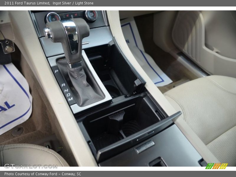 Ingot Silver / Light Stone 2011 Ford Taurus Limited