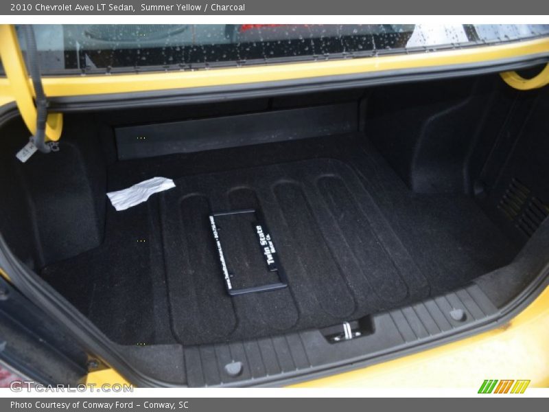  2010 Aveo LT Sedan Trunk