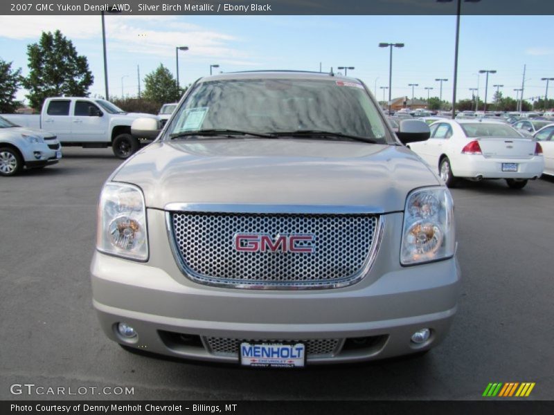 Silver Birch Metallic / Ebony Black 2007 GMC Yukon Denali AWD