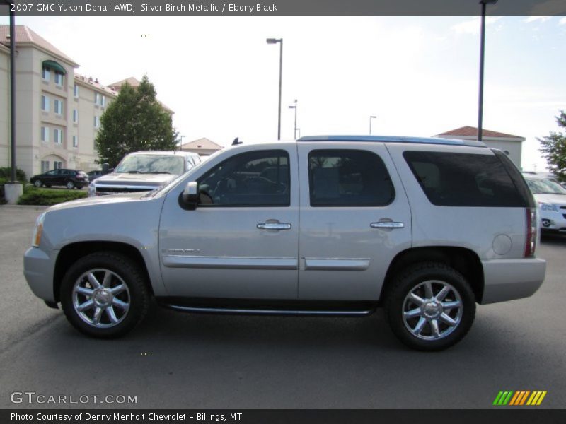 Silver Birch Metallic / Ebony Black 2007 GMC Yukon Denali AWD