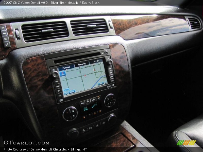 Silver Birch Metallic / Ebony Black 2007 GMC Yukon Denali AWD