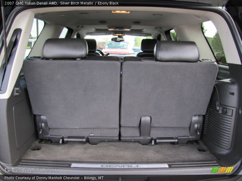 Silver Birch Metallic / Ebony Black 2007 GMC Yukon Denali AWD
