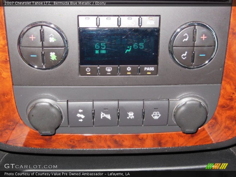 Controls of 2007 Tahoe LTZ