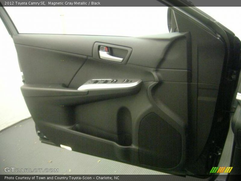 Magnetic Gray Metallic / Black 2012 Toyota Camry SE