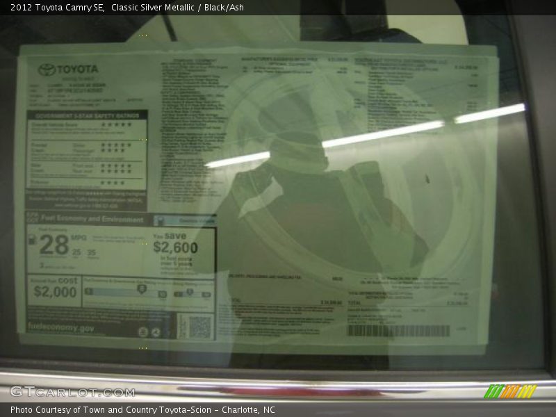 Classic Silver Metallic / Black/Ash 2012 Toyota Camry SE