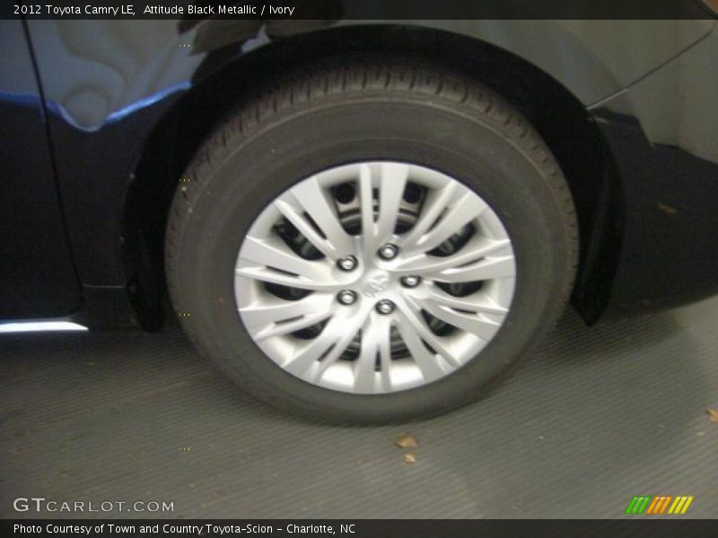 Attitude Black Metallic / Ivory 2012 Toyota Camry LE