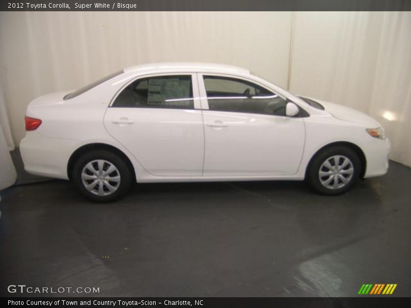 Super White / Bisque 2012 Toyota Corolla