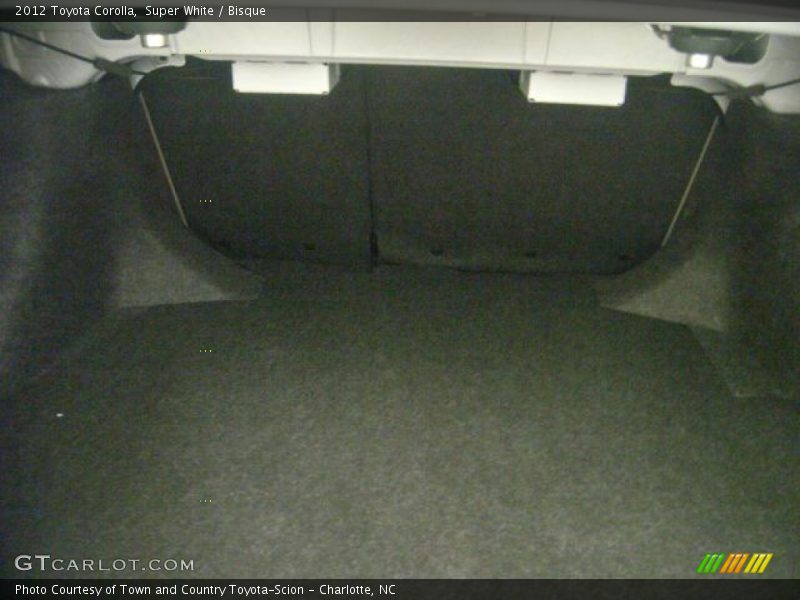 Super White / Bisque 2012 Toyota Corolla