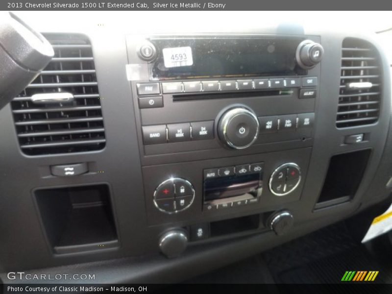 Silver Ice Metallic / Ebony 2013 Chevrolet Silverado 1500 LT Extended Cab