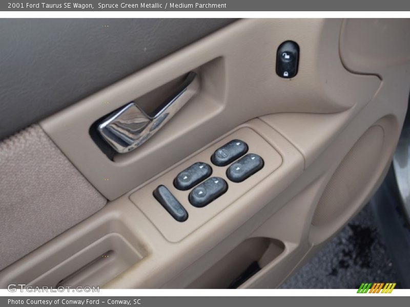 Spruce Green Metallic / Medium Parchment 2001 Ford Taurus SE Wagon