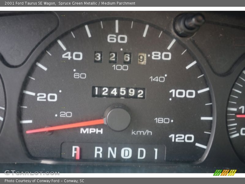 Spruce Green Metallic / Medium Parchment 2001 Ford Taurus SE Wagon