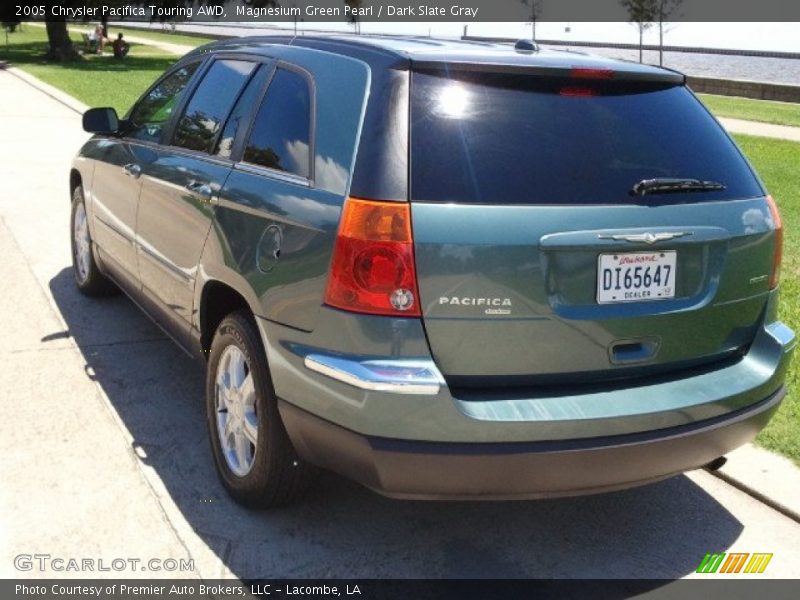 Magnesium Green Pearl / Dark Slate Gray 2005 Chrysler Pacifica Touring AWD