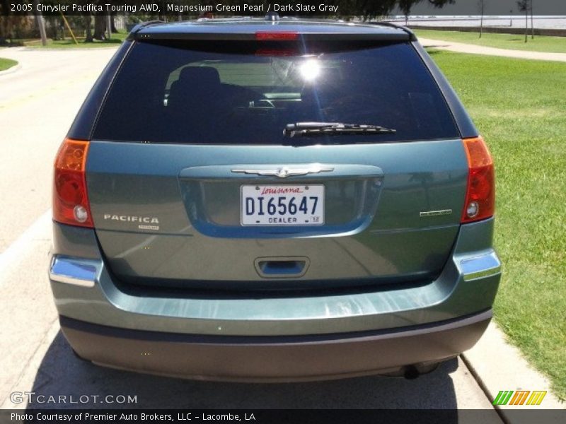 Magnesium Green Pearl / Dark Slate Gray 2005 Chrysler Pacifica Touring AWD