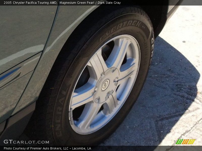 Magnesium Green Pearl / Dark Slate Gray 2005 Chrysler Pacifica Touring AWD