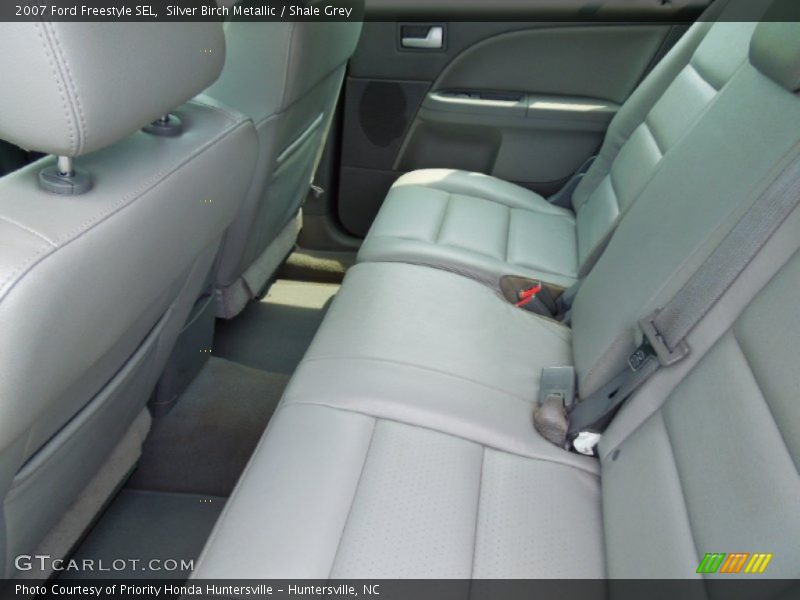 Silver Birch Metallic / Shale Grey 2007 Ford Freestyle SEL