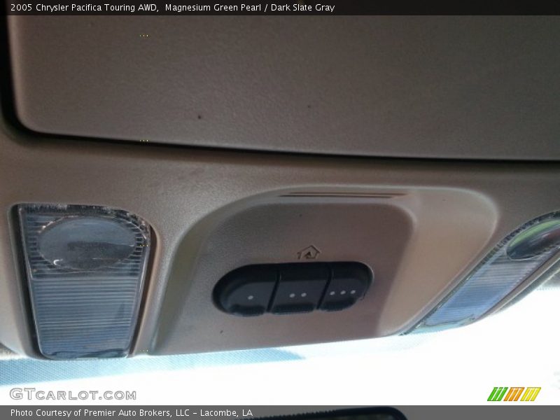Magnesium Green Pearl / Dark Slate Gray 2005 Chrysler Pacifica Touring AWD