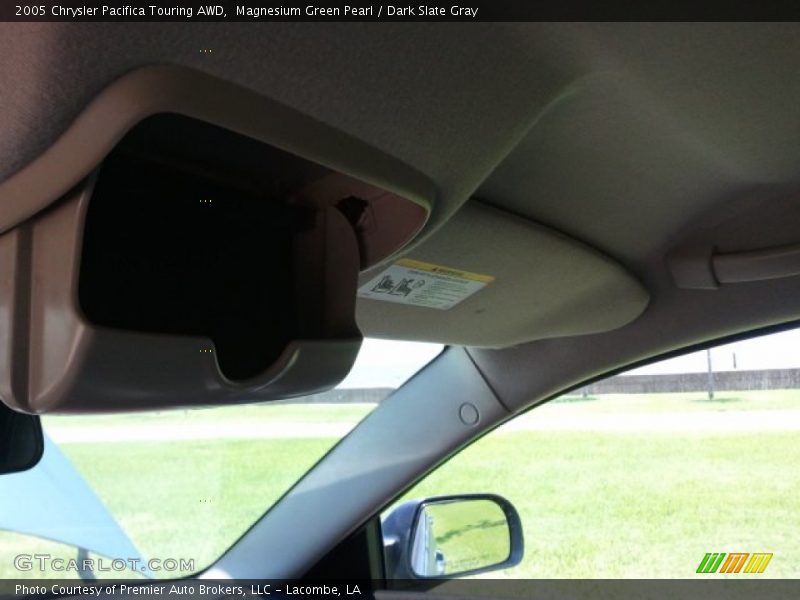 Magnesium Green Pearl / Dark Slate Gray 2005 Chrysler Pacifica Touring AWD