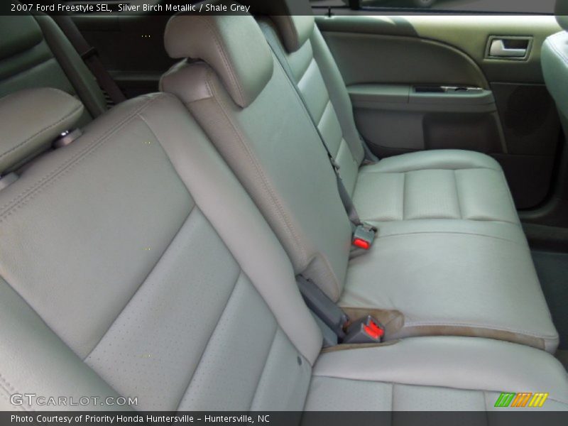 Silver Birch Metallic / Shale Grey 2007 Ford Freestyle SEL