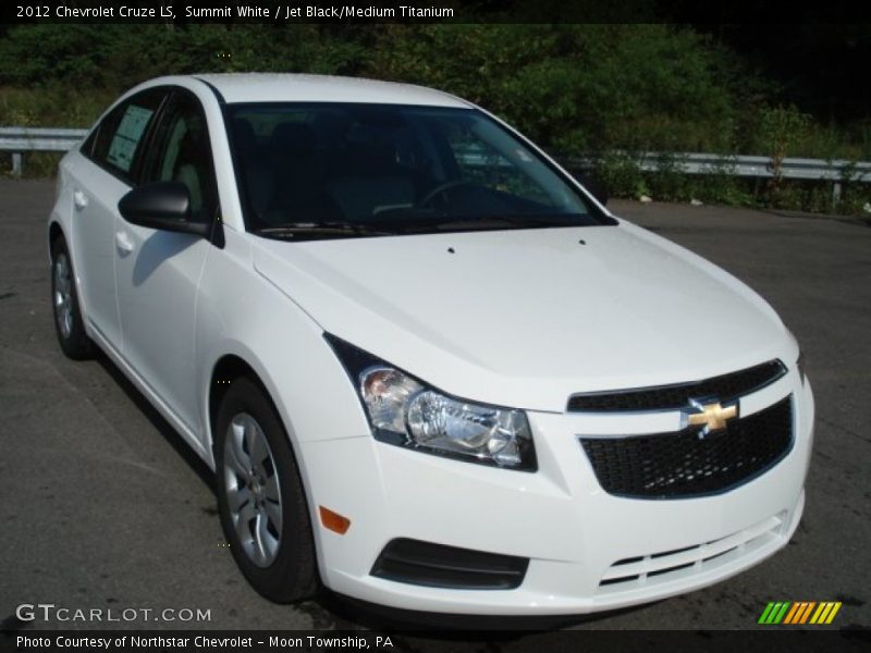 Summit White / Jet Black/Medium Titanium 2012 Chevrolet Cruze LS
