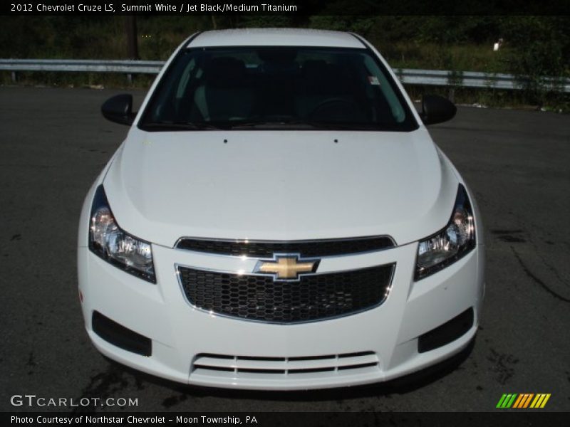 Summit White / Jet Black/Medium Titanium 2012 Chevrolet Cruze LS