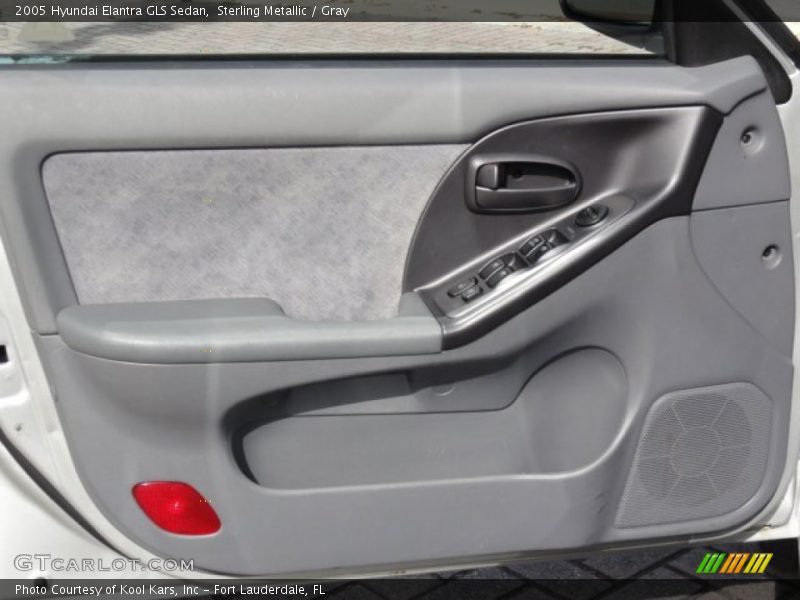 Sterling Metallic / Gray 2005 Hyundai Elantra GLS Sedan