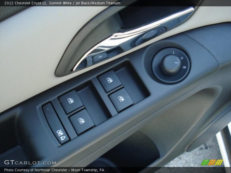 Summit White / Jet Black/Medium Titanium 2012 Chevrolet Cruze LS