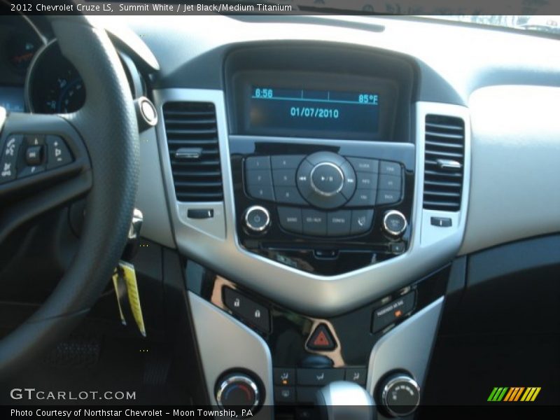 Summit White / Jet Black/Medium Titanium 2012 Chevrolet Cruze LS