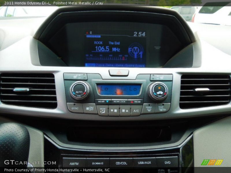 Polished Metal Metallic / Gray 2011 Honda Odyssey EX-L