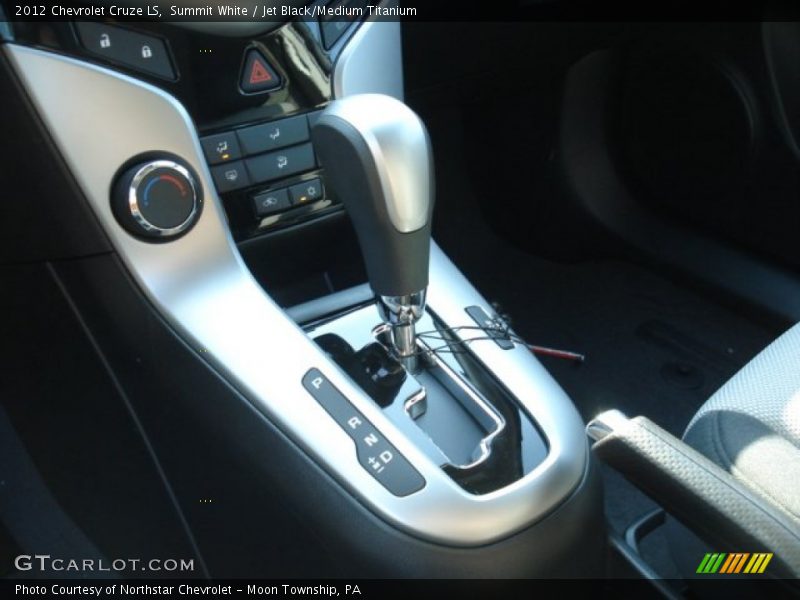 Summit White / Jet Black/Medium Titanium 2012 Chevrolet Cruze LS