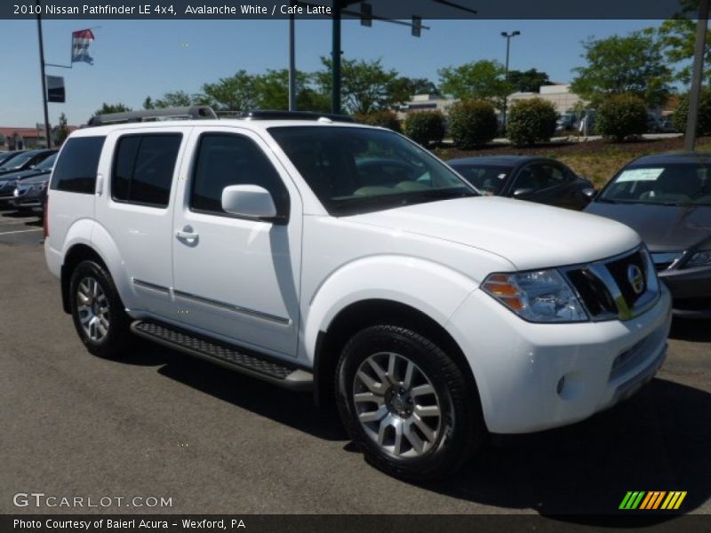 Avalanche White / Cafe Latte 2010 Nissan Pathfinder LE 4x4