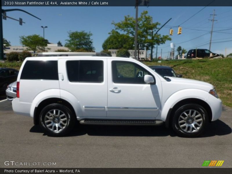 Avalanche White / Cafe Latte 2010 Nissan Pathfinder LE 4x4