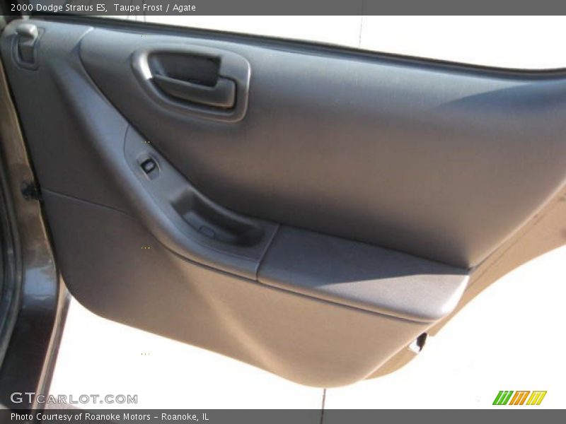 Taupe Frost / Agate 2000 Dodge Stratus ES