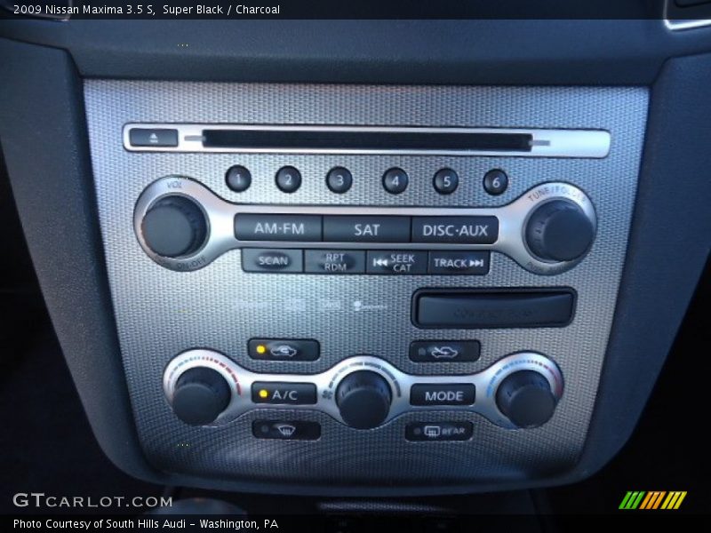 Super Black / Charcoal 2009 Nissan Maxima 3.5 S