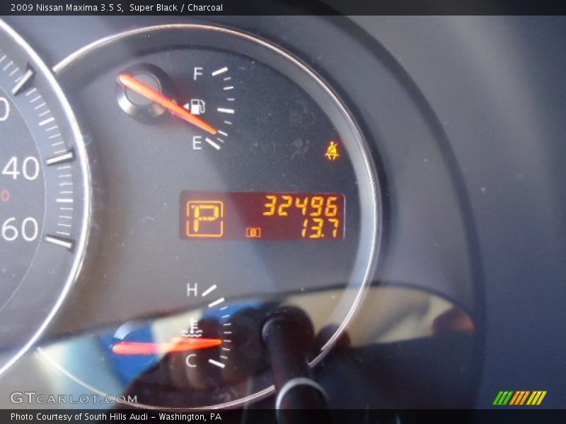 Super Black / Charcoal 2009 Nissan Maxima 3.5 S